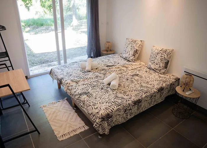 بيت للعطل Maison Provencale *