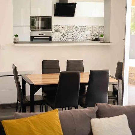 Semesterbostad Maison Provencale *